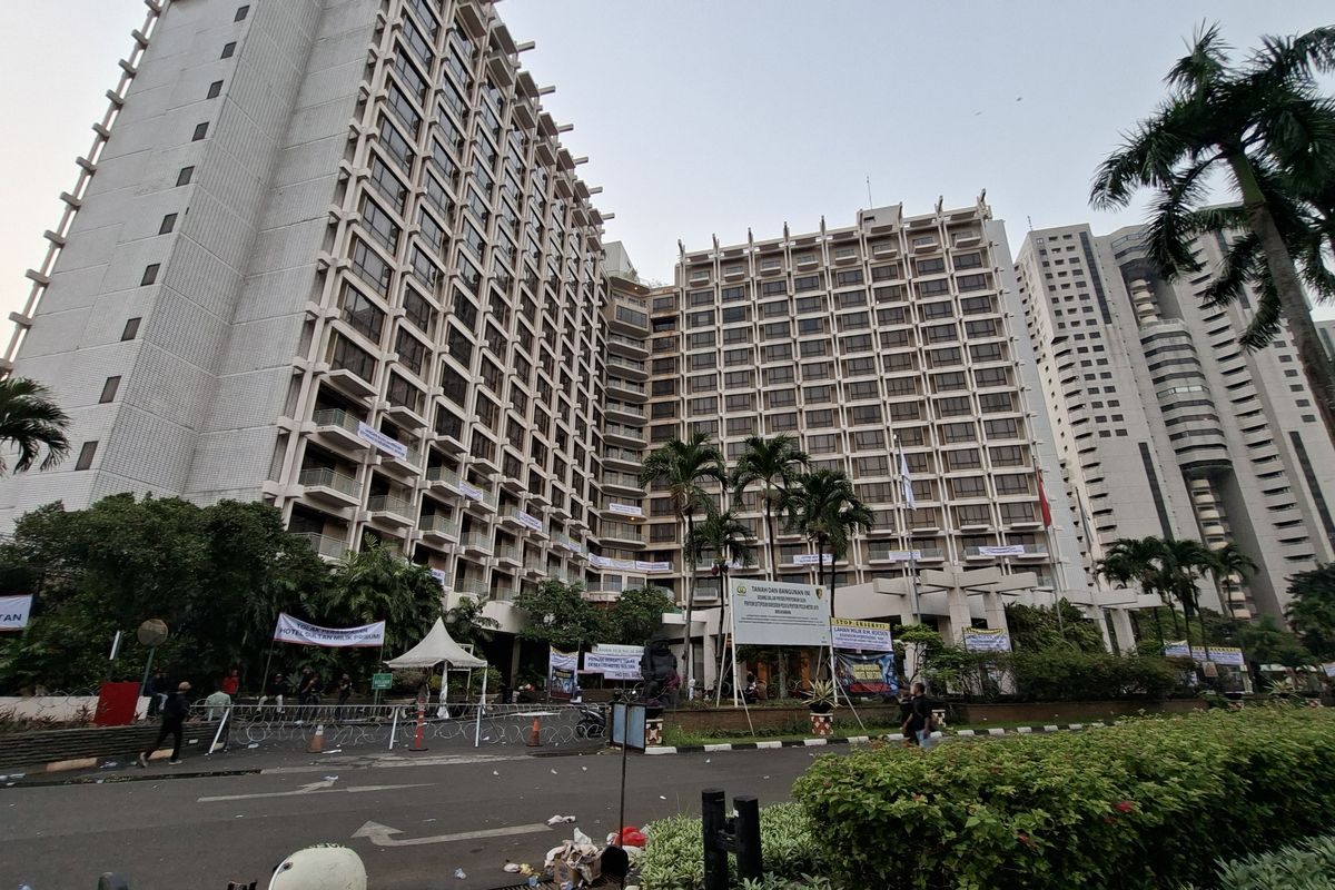 Berdiri di Tanah Negara Selama 50 Tahun, Hotel Sultan Akhirnya Dieksekusi