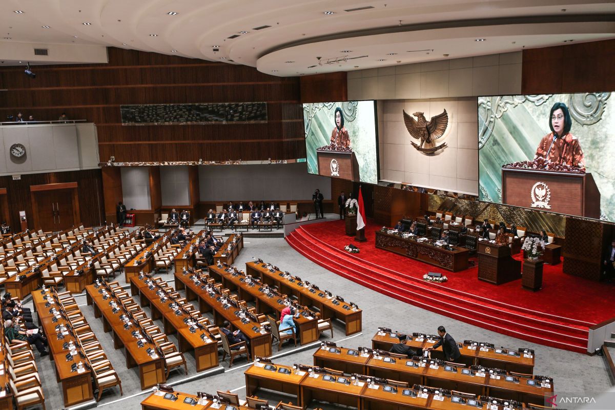 DANA RESES DPR NAIK: DPR JANJIKAN APLIKASI TRANSPARANSI