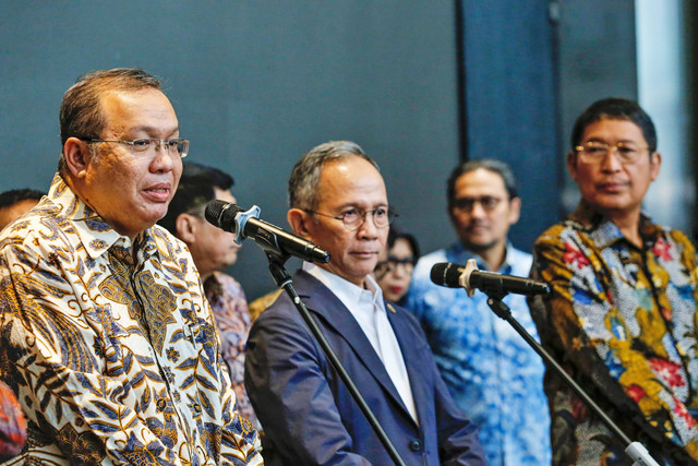 Dirut BEI dan Ketua OJK Mundur, Regulator Pastikan Pasar Tetap Stabil
